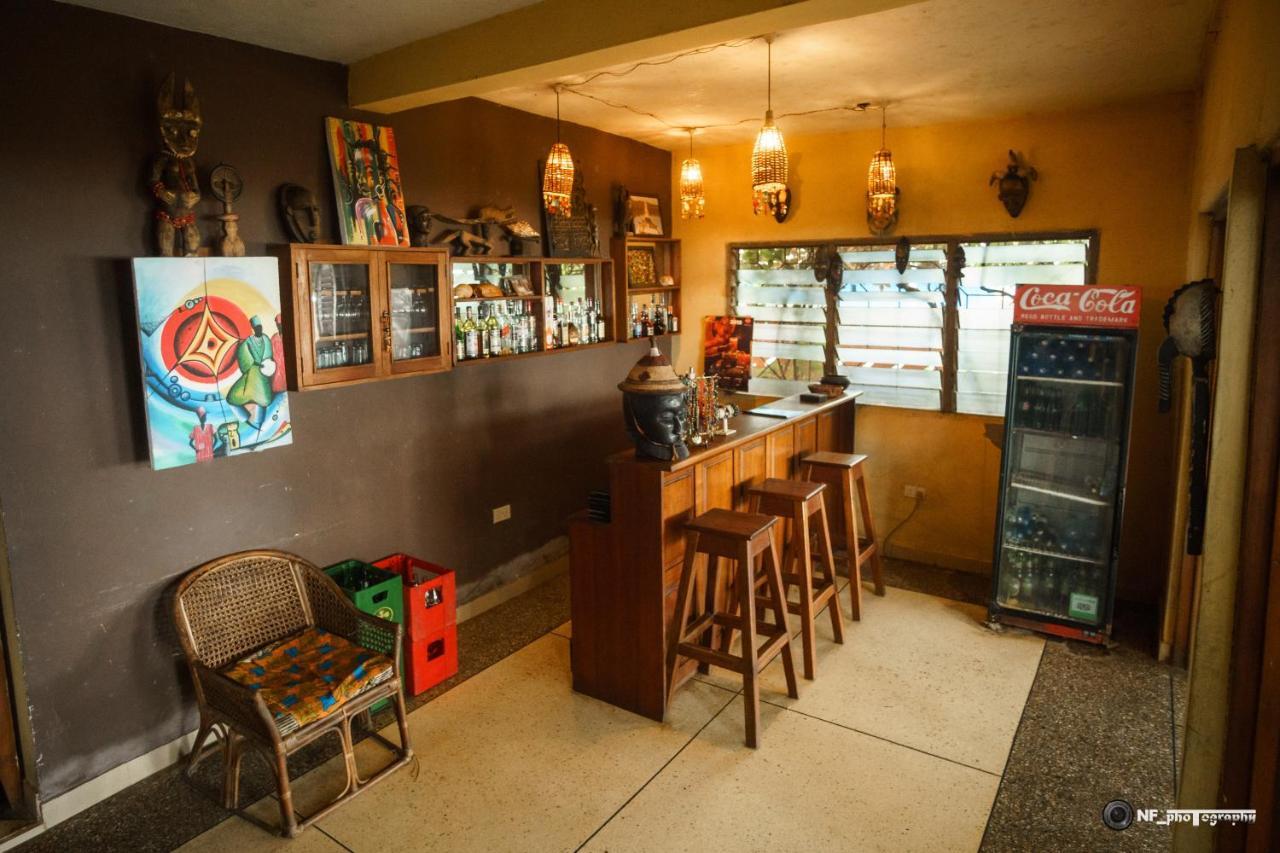 Busua Inn Kültér fotó